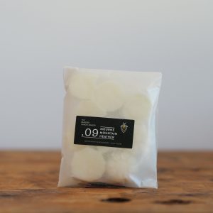 Mourne Mountain Heather - 9 soy wax melt pieces