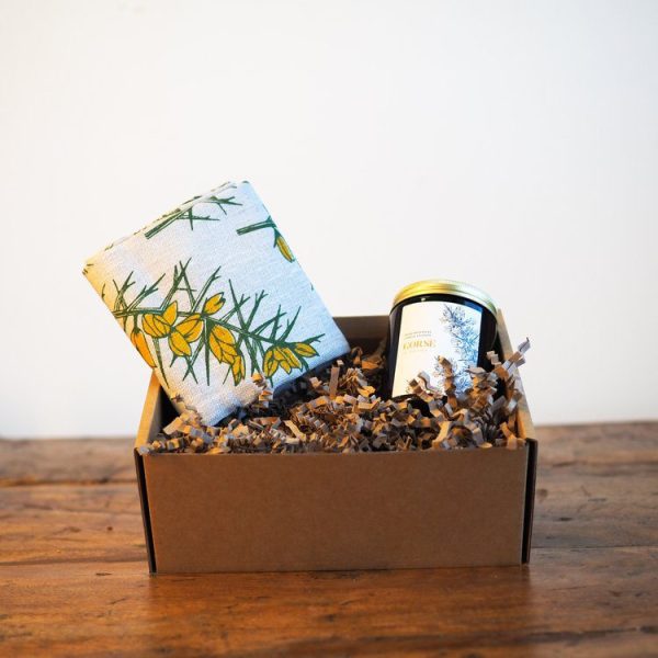 Gorse Scented Candle Gift Box | The Bearded Candle Makers